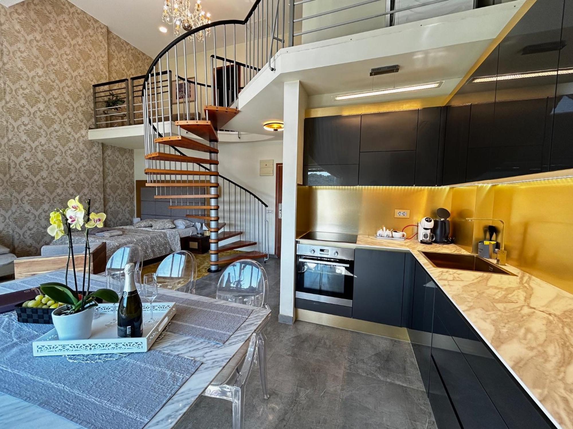 Appartamento di 79 m² con 2 camera Podcetrtek Esterno foto