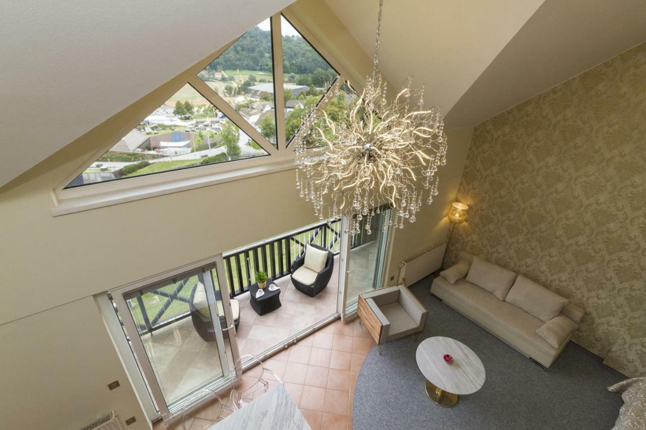Appartamento di 79 m² con 2 camera Podcetrtek Esterno foto